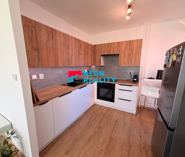 Pronájem bytu 2+kk 60 m² - Fotografie 5