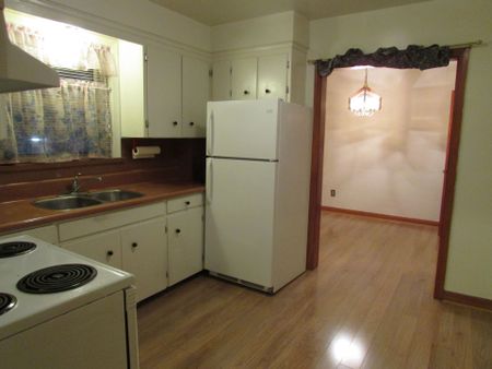 For Lease - 21 Black Creek Boulevard, Toronto, Ontario - Photo 5