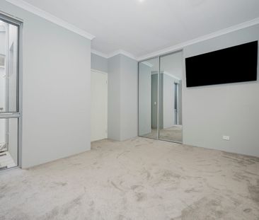 Stunning Coastal Living in Jindalee - Ocean Views & Luxury Finishes! - Photo 3