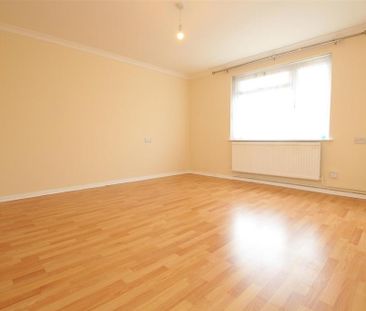 2 bedroom maisonette to rent - Photo 6