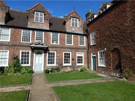 5 bedroom terraced house to rent - Photo 5