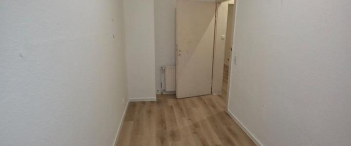 Kleine 2 Zimmerwohnung im Erdgeschoss ab sofort zu vermieten - Foto 1