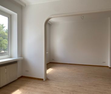 Sanierte 3-Zimmer-Wohnung mit außergewöhnlichem Grundriss - Foto 2