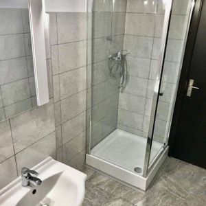 Garsoniera de inchiriat Delta Vacaresti - Fotografie 3