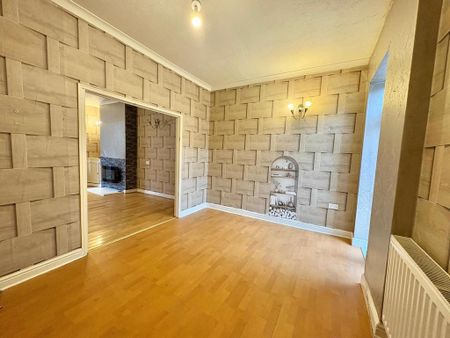 3 bedroom terraced house to rent - Photo 2