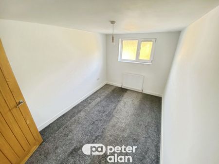 Walsh Street, MOUNTAIN ASH - Photo 5