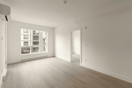 405-3528 146A Street, Surrey - Photo 2