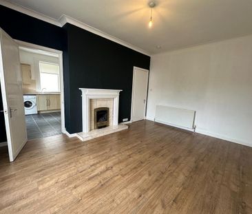 2 bedroom semi-detached house to rent - Photo 2