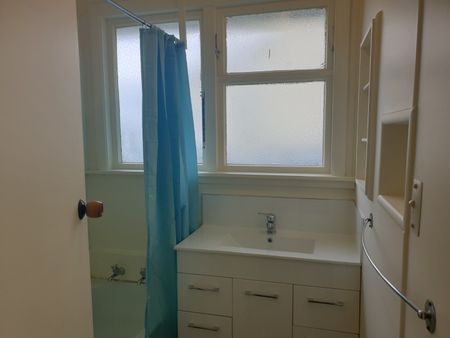 ARBROATH AVENUE, FLAXMERE - Photo 3