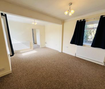 2 bedroom bungalow to rent - Photo 1