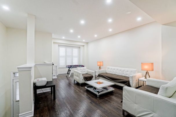 For Lease - 49 Sea Drifter Crescent, Brampton, Ontario - Photo 1