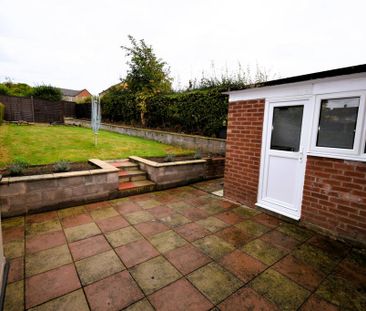 2 bedroom semi-detached house to rent - Photo 6