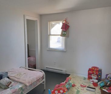 5 Storey Rd. W Unit A – Main Floor - Photo 1