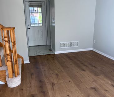 For Lease - 837 MCKAY Crescent, Milton, Ontario - Photo 6