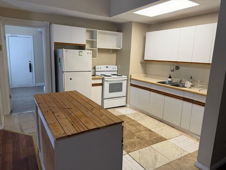 For Lease - 19734 Airport Road Unit# Main Fl, Caledon, Ontario - Photo 5