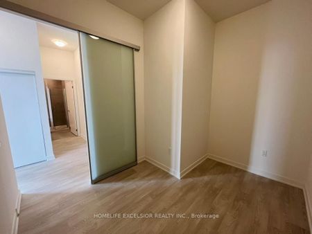 2710 1 Quarrington Lane - Photo 5