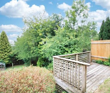 High View Road, Guildford, Surrey, GU2 - Photo 3