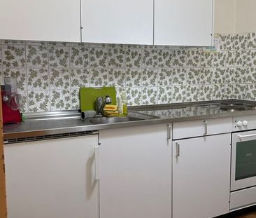 Appartement de 2.5 pièces au 3ème étage - Photo 3