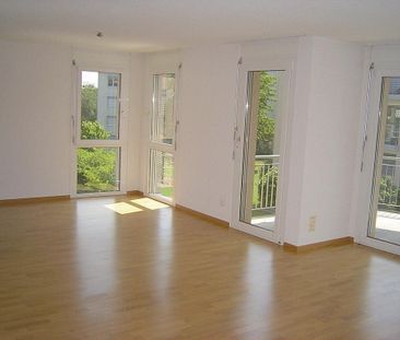 Tolle 4.5-Zimmerwohnung im 2. Stock - Photo 3