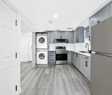 64 Fallstar Crescent #Basement Unit - Photo 2