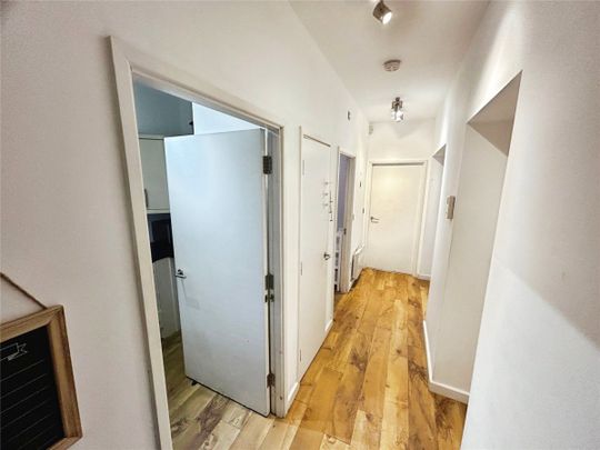 Bishopsgate House, Coventry, CV1 - Photo 1