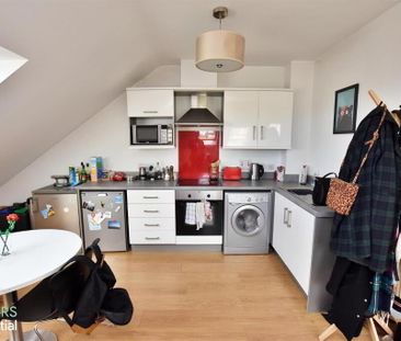 Apt 13, 125 Wellesley Avenue, Belfast, BT9 6DH - Photo 6