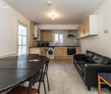 7 bedroom terraced house to rent - Photo 4