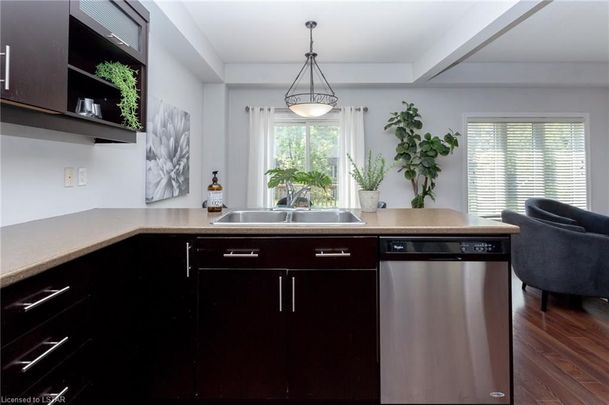 For Lease - 112 North Centre Road Unit# 14, London North, Ontario - Photo 1