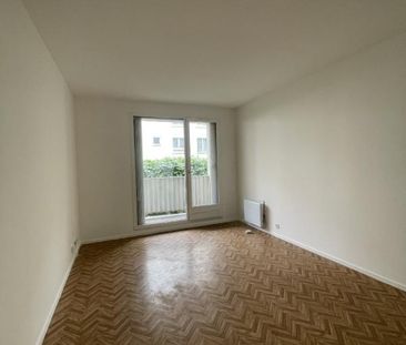 Location Appartement 2 pièces 46m² ISSY LES MOULINEAUX 92130 - Photo 5