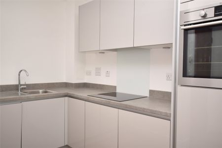 Berwick House, 8-10 Knoll Rise, Orpington, BR6 - Photo 4