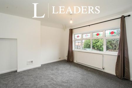 3 bedroom semi-detached house to rent - Photo 3