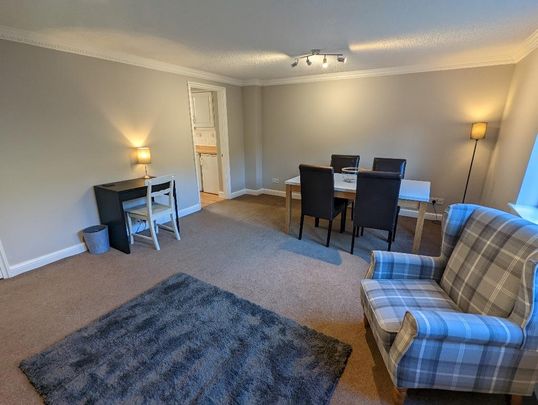 2 bedroom flat to rent - Photo 1