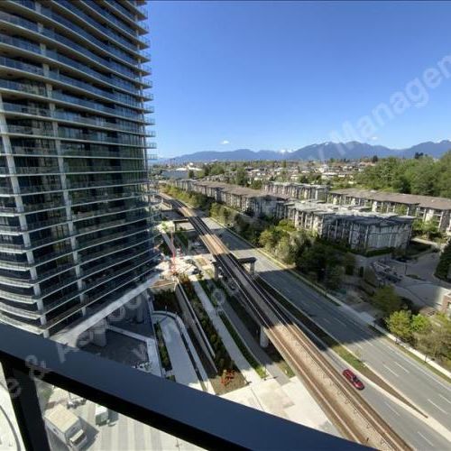 4XXX Lougheed Highway 1306 Burnaby - Photo 1