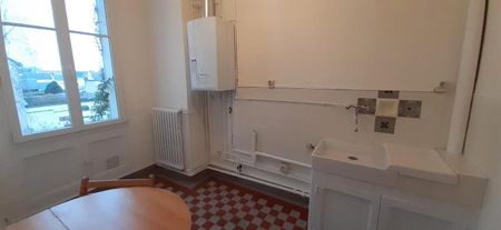 Location Appartement 2 pièces 38m² TOURS 37000 - Photo 4