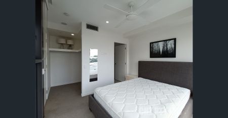 Modern Furnished 2-Bed, 2-Bath Apartment in Prime Kelvin Grove - Photo 3
