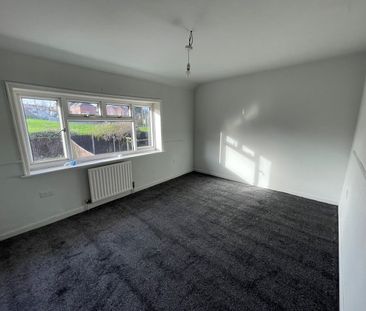 3 Bed Semi-Detached House, Middleton Road, LS10 - Photo 5