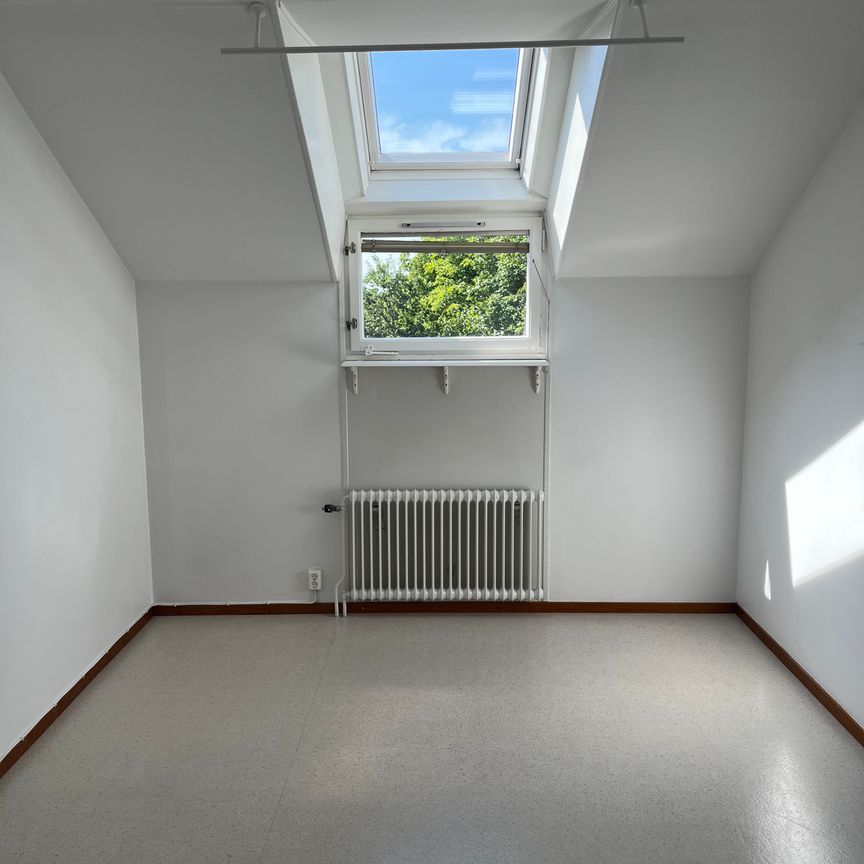 Kraftkärrsvägen, Finspång - Photo 1