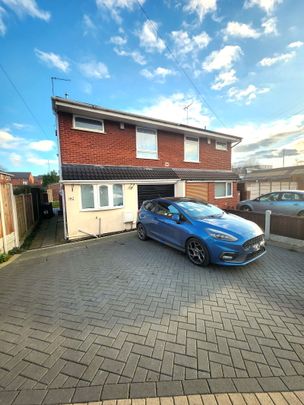 Gordon Crescent, Brierley Hill - Photo 1