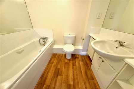 The Dell, Southampton, SO15 - Photo 5