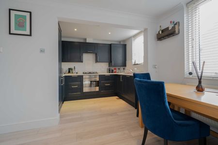 Cheryls Close, Fulham, SW6 - Photo 4