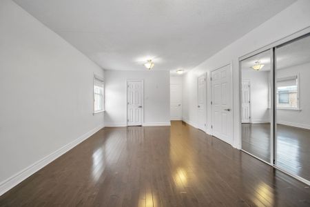 For Lease - 202 Renforth Drive Unit# Main, Toronto, Ontario - Photo 5