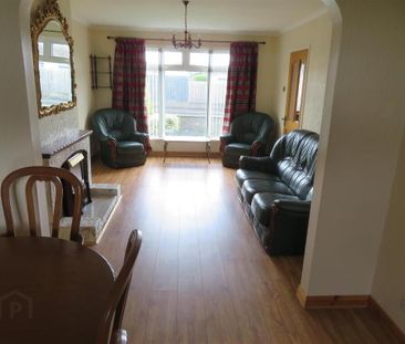17 Woodford Park, Lurgan, BT66 7HA - Photo 2