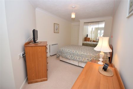 35, St. Edmunds Court, Leeds, West Yorkshire, LS8 1EZ - Photo 3