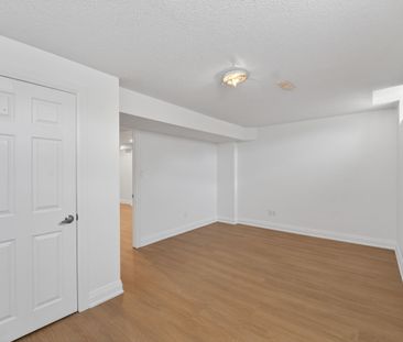 For Lease - 5058 Oscar Peterson Boulevard, Mississauga, Ontario - Photo 1