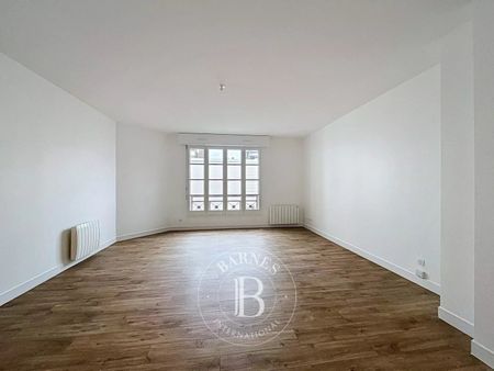 Appartement • Notre Dame - Photo 3