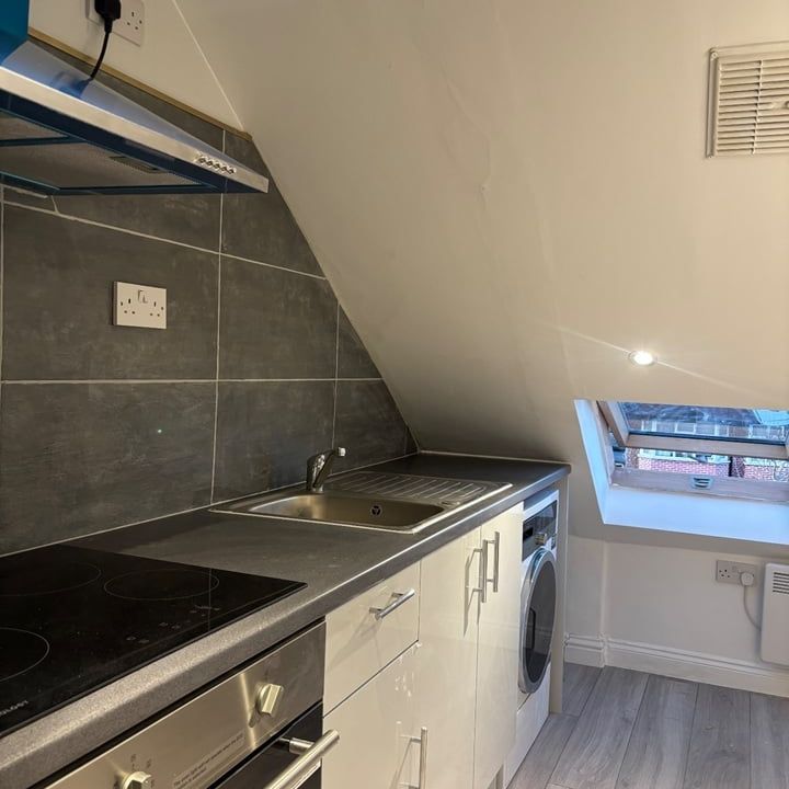 1 Bed Flat, Sudbury Court Road, HA1 - Photo 1