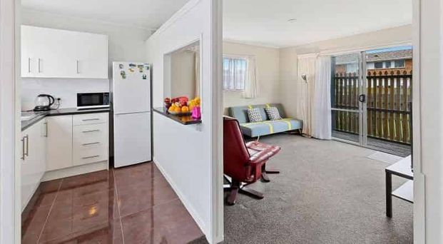 Two bedroom gem - Photo 1