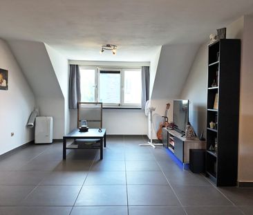 Appartement te huur in Eeklo - Photo 1