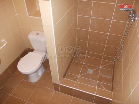 Pronájem bytu 1+kk 22 m² - Photo 2