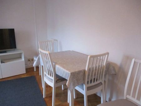 Piso de alquiler en Isabel II, Amara - Photo 2